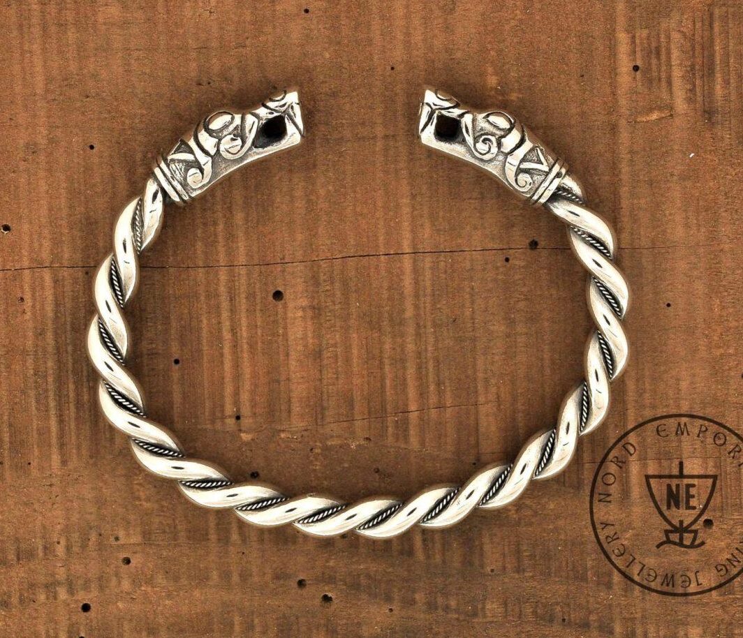 Gotland Arm Ring