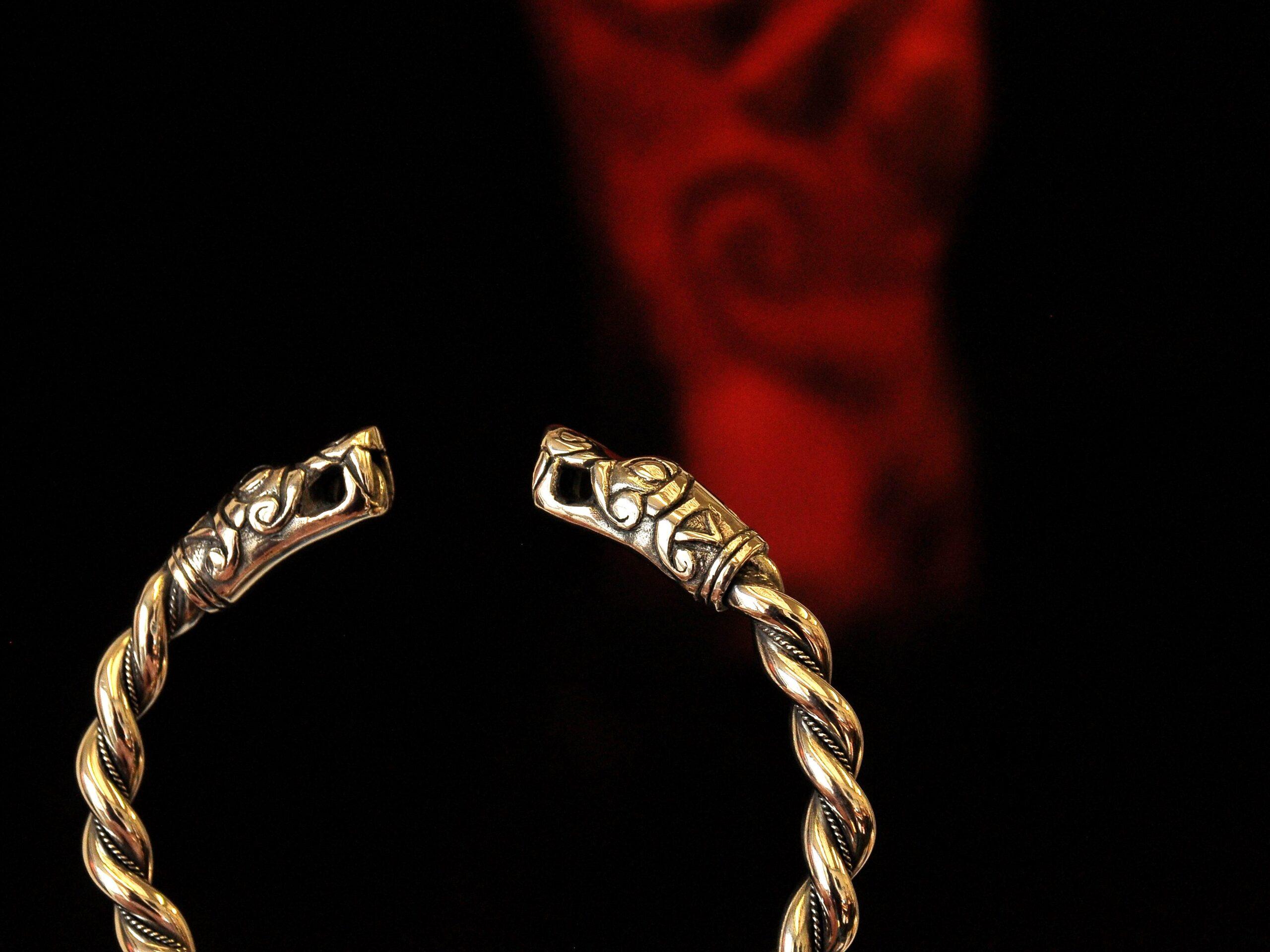 Gotland Arm Ring