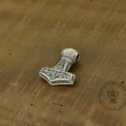 Bredsatra Thor's Hammer