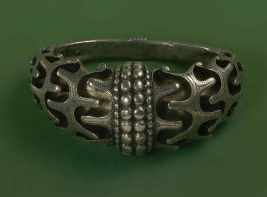 Orupgård Arm Ring