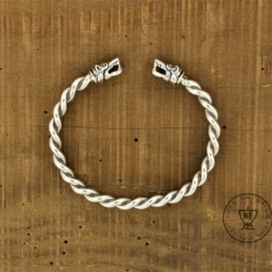 Alternative view of Wolf Bracelet Sterling Silver size L