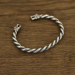 WOLF BRACELET