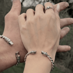 WOLF BRACELET