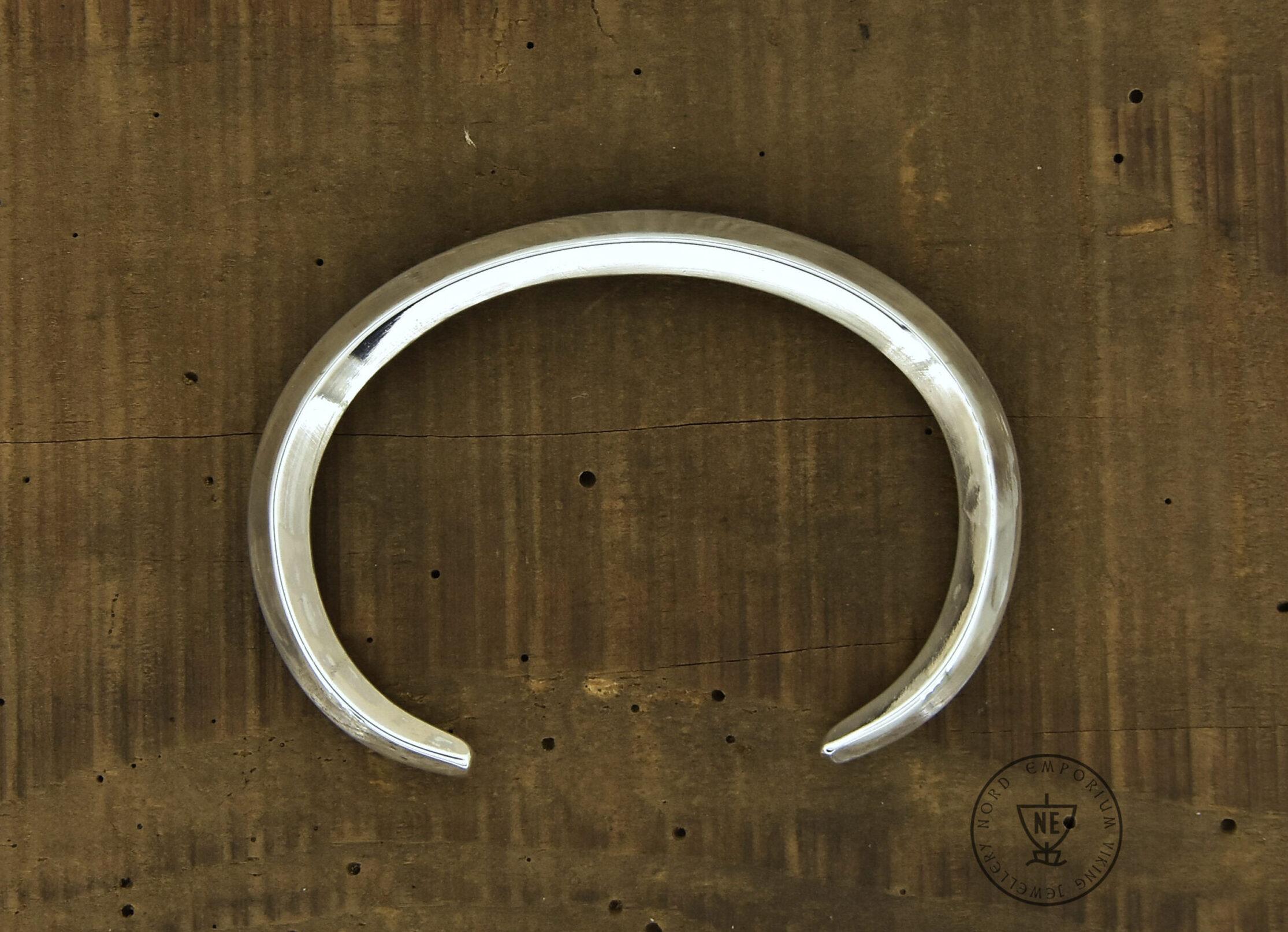 Gotland Arm Ring