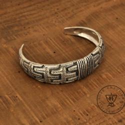 Lye Arm Ring