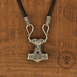 Skane Necklace
