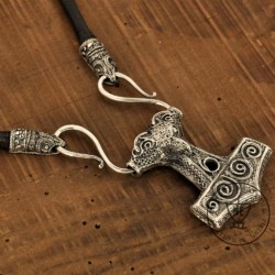 Skane Necklace