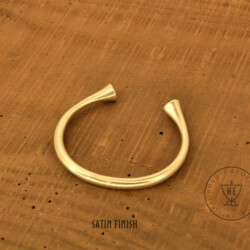 Celtic Gold Bangle