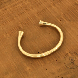 Celtic Gold Bangle