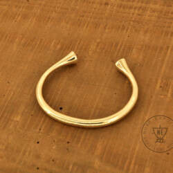Celtic Gold Bangle