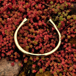Celtic Gold Bangle