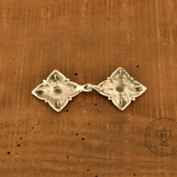 Rus Clasp