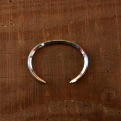 Eskelhem Arm Ring